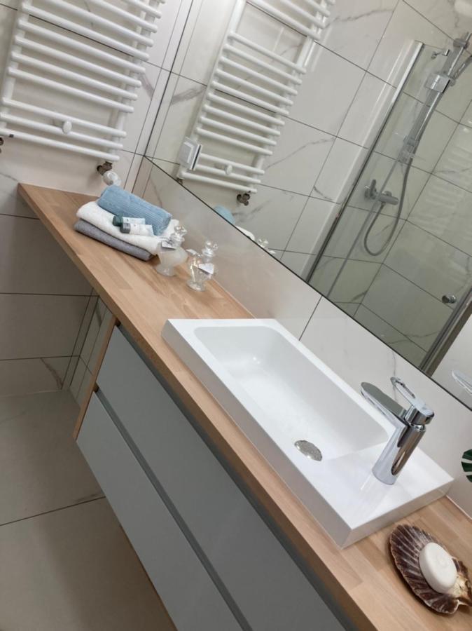 Apartament Wiosenna เบียวิสตอก ภายนอก รูปภาพ